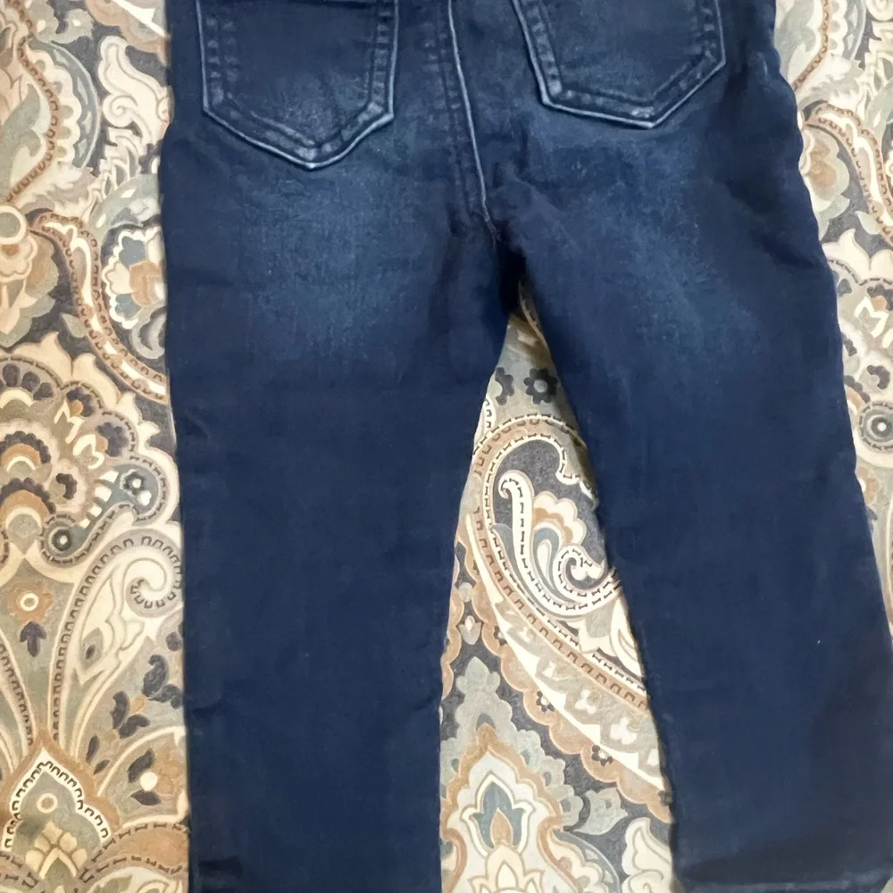 Jeans cat & Jack ,Carter's Long Sleeve Panda Tees , unicorn tee- 18 months